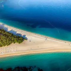 Lot do Chorwacji: Ile trwa i jak skrócić podróż z Polski?