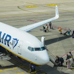 Ryanair: Paszport czy dowód? Uniknij stresu na lotnisku!