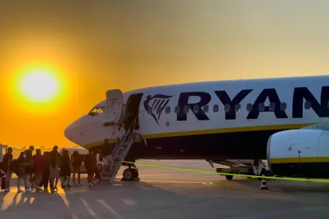 Ryanair: Jak znaleźć najtańsze bilety? Sprawdź triki ekspertów!