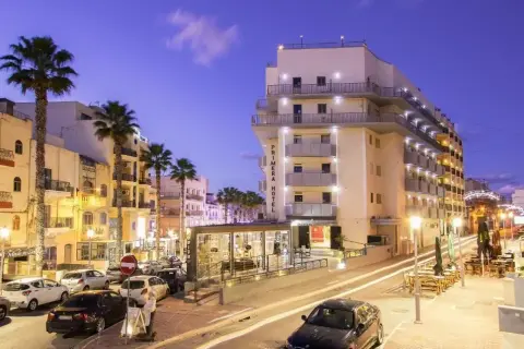 Dojazd z lotniska Malta (MLA): Szybko i tanio do Twojego hotelu