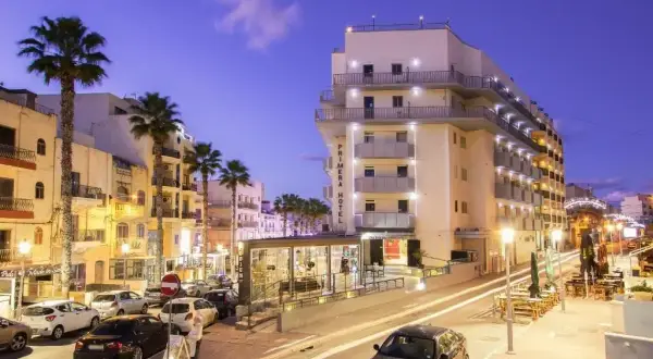 Dojazd z lotniska Malta (MLA): Szybko i tanio do Twojego hotelu