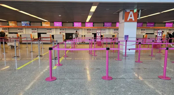 Wizz Air: Jak wydrukować kartę pokładową i uniknąć opłat?