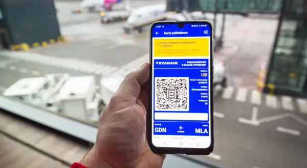 Ryanair: Karta pokładowa 2026 drukować czy użyć aplikacji?