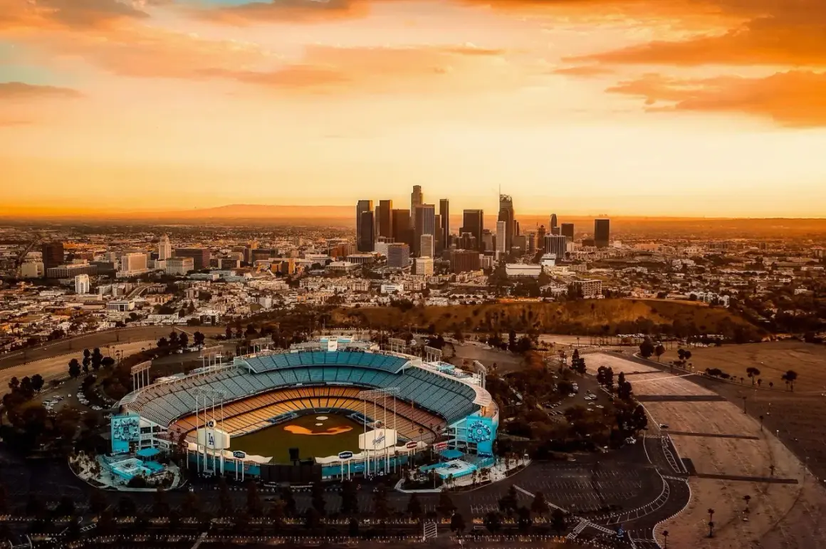 Los Angeles: Gdzie leży? Odkryj słoneczną Kalifornię!