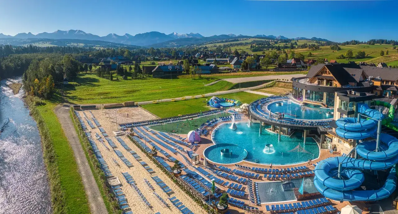 Krupówki Zakopane tłum