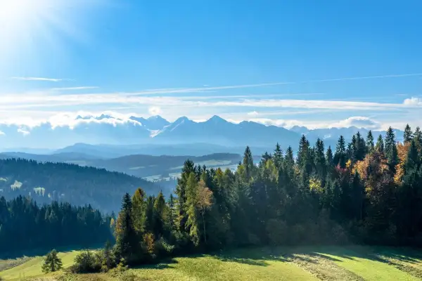 Atrakcje w Zakopanem: Jak zaplanować idealny wyjazd pod Tatry?